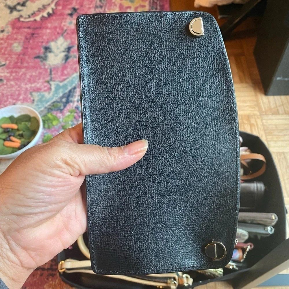 kate spade stylish versatile